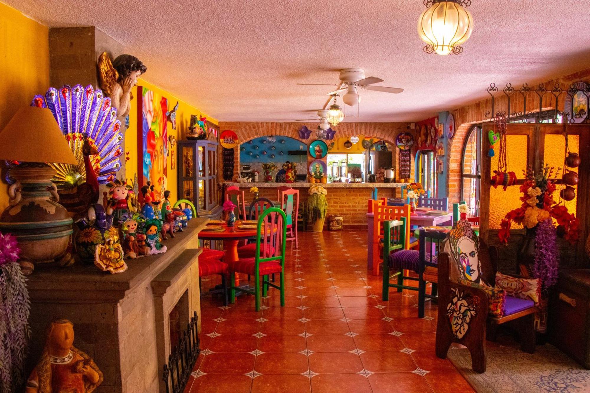 Posada Las Margaritas Tlaquepaque Exteriör bild